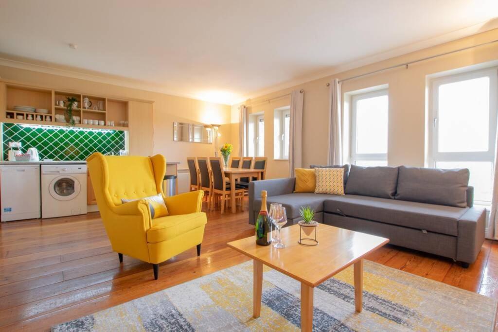 310 - The Carrowbeg At The Harbour Mills By Shortstays Westport Exterior foto